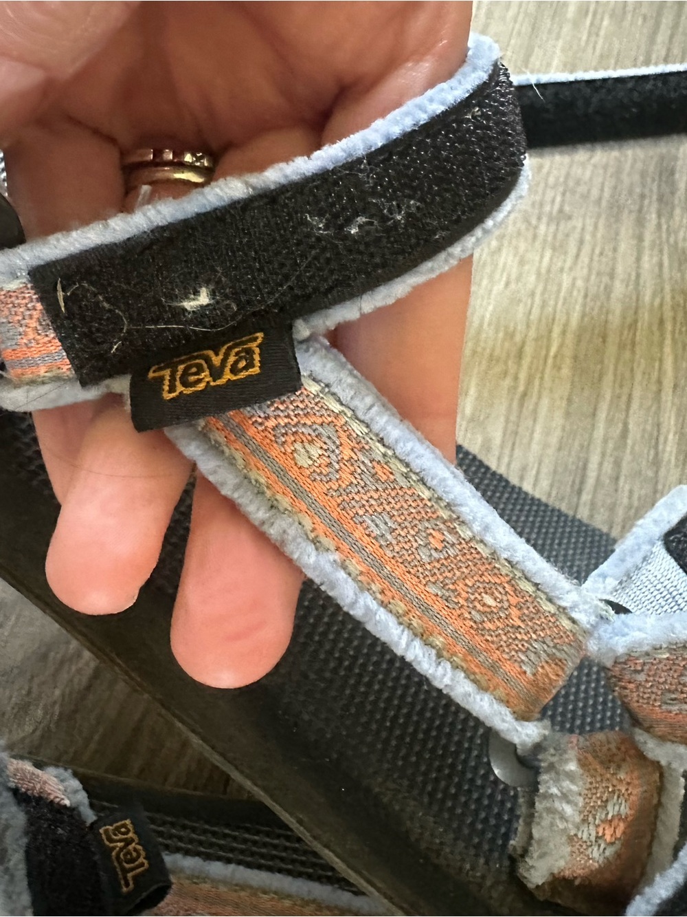 Women’s Teva sandals - Picture 8 of 8